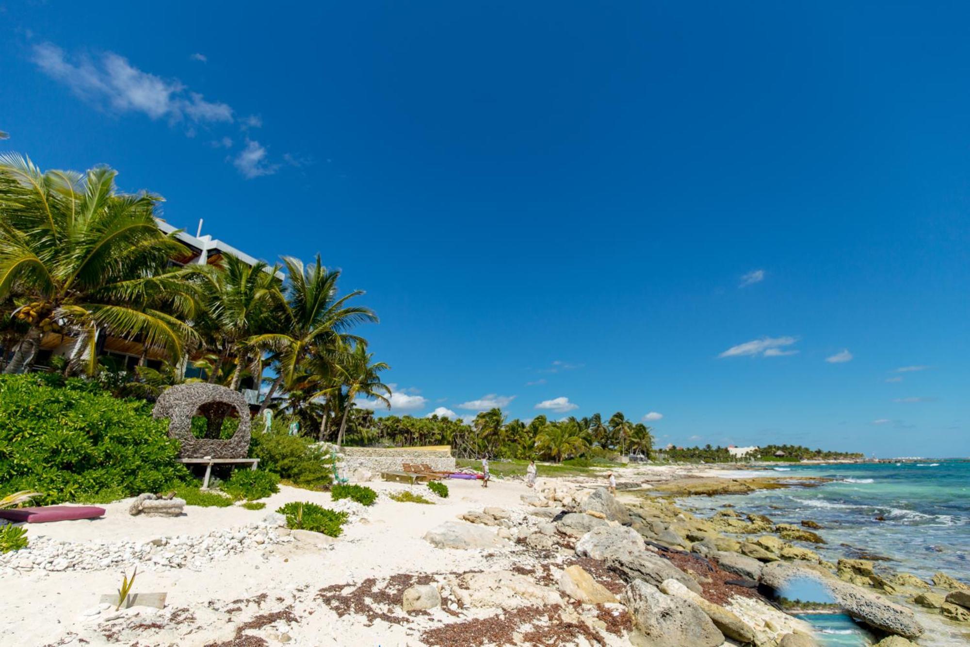 Angelina 28 Beachfront And Family Apartments - Modern And Relaxing Long Stays - 20 Min From Cancun Airport Puerto Morelos Extérieur photo