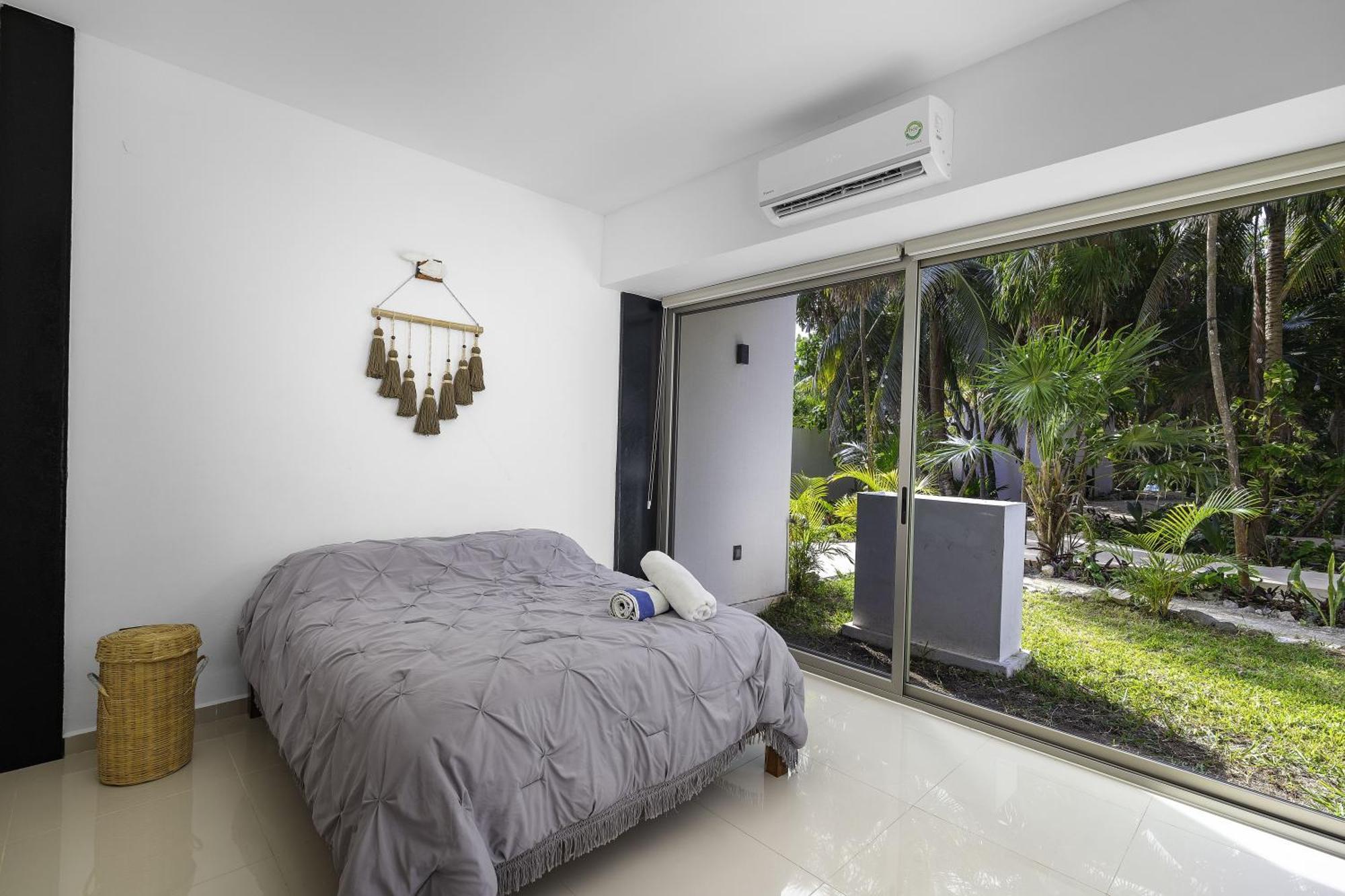 Angelina 28 Beachfront And Family Apartments - Modern And Relaxing Long Stays - 20 Min From Cancun Airport Puerto Morelos Extérieur photo