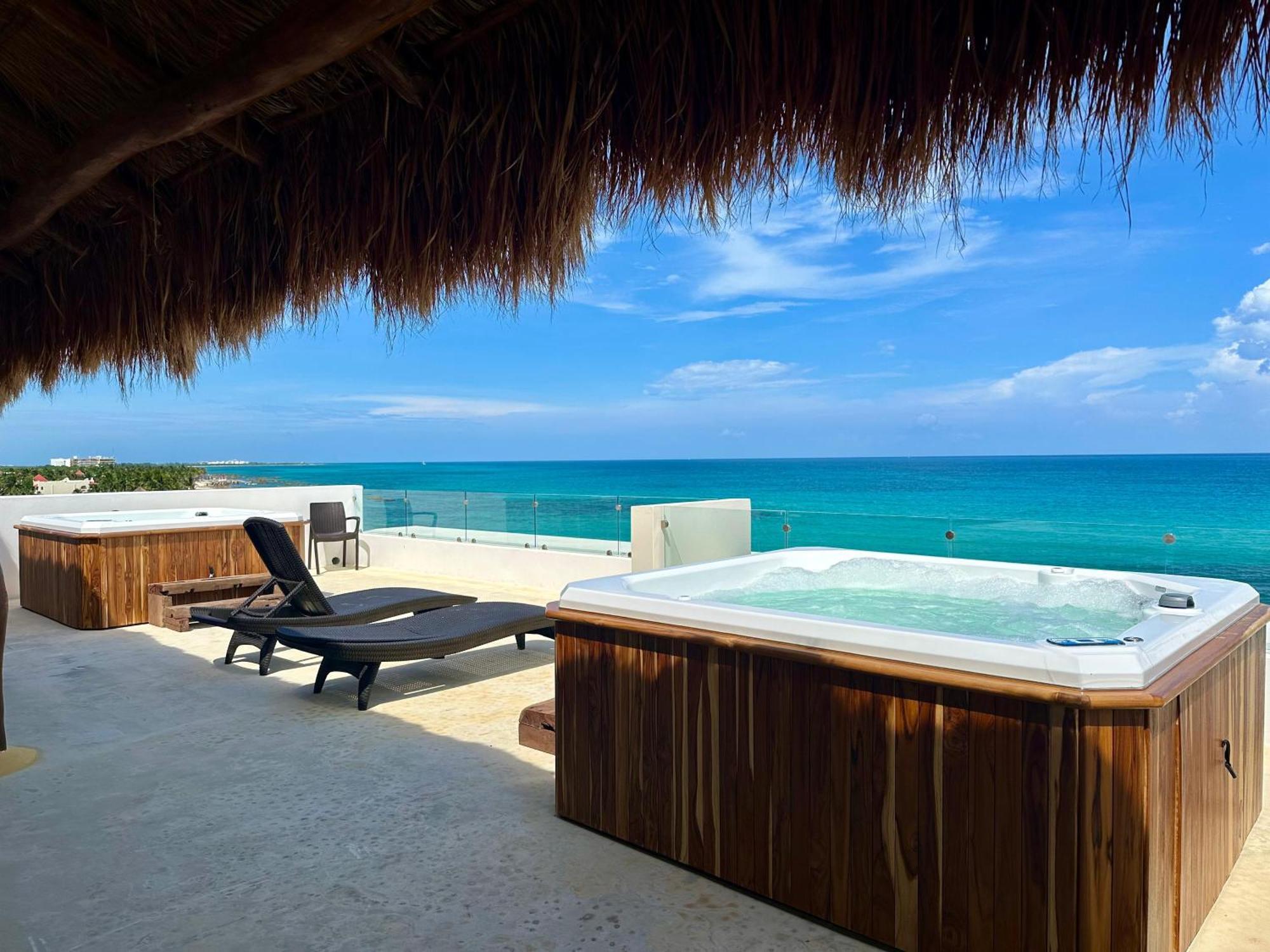 Angelina 28 Beachfront And Family Apartments - Modern And Relaxing Long Stays - 20 Min From Cancun Airport Puerto Morelos Extérieur photo