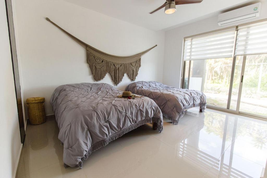 Angelina 28 Beachfront And Family Apartments - Modern And Relaxing Long Stays - 20 Min From Cancun Airport Puerto Morelos Extérieur photo